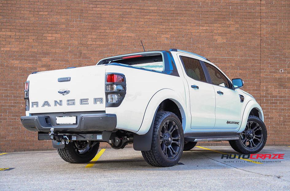 FORD-RANGER-VAPOR-BLACK-MACHINED-WITH-DARK-TINT